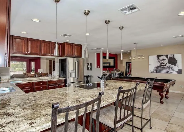 Kierland - North W/pool~walk To Kierland Area Holiday home