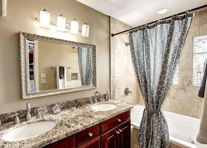 Kierland - North W/pool~walk To Kierland Area Holiday home Scottsdale